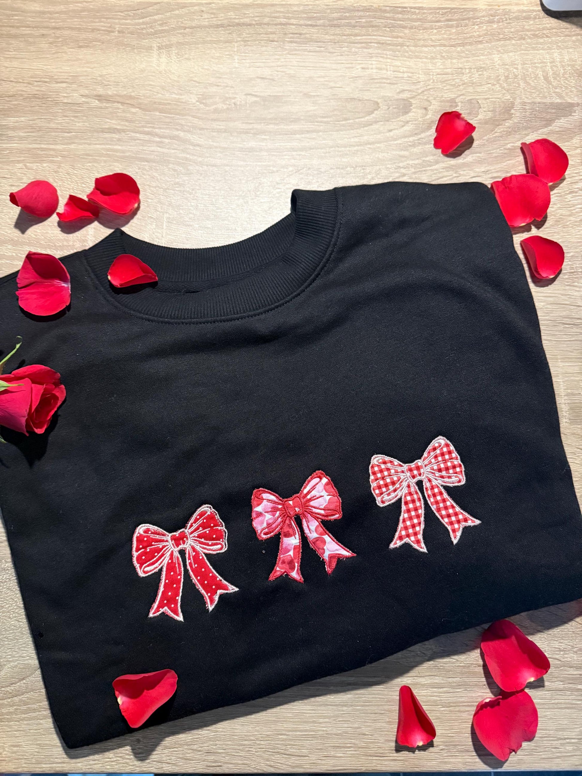 Coquette Embroidered Appliqué Bow Sweatshirt