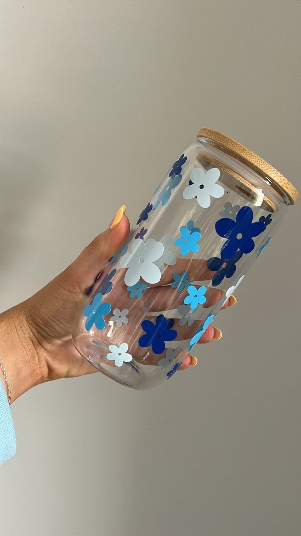 Retro Flower Tumbler