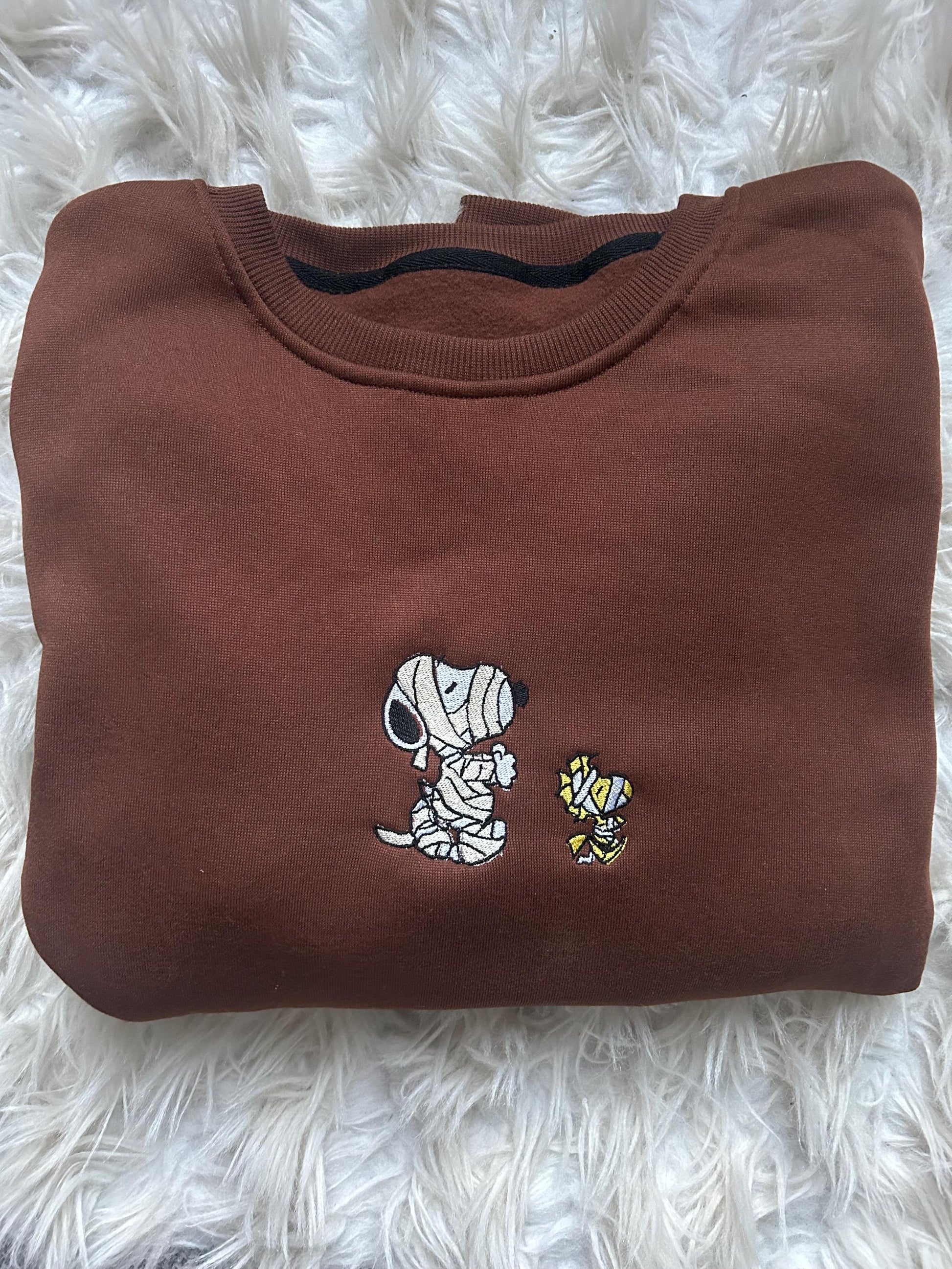 Snoopy Mummy  Embroiered Sweatshirt